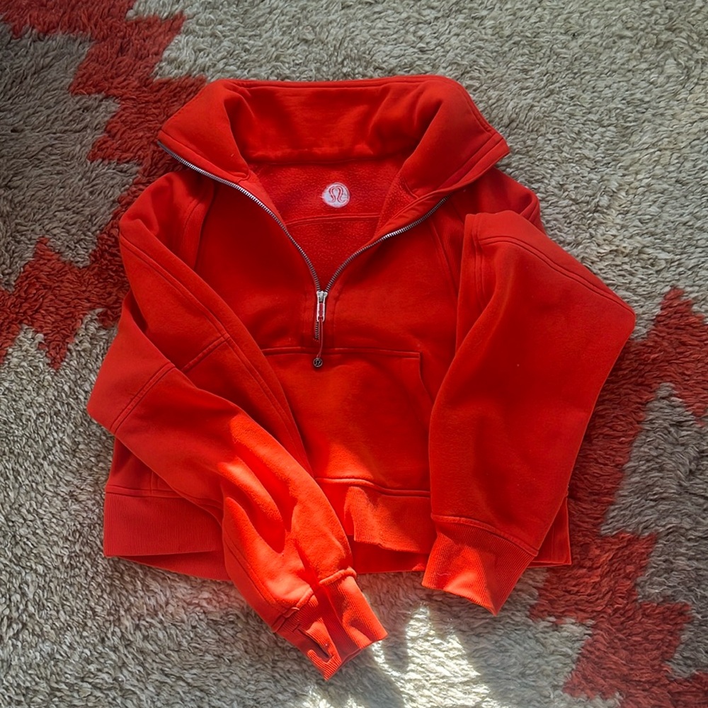Lululemon Scuba